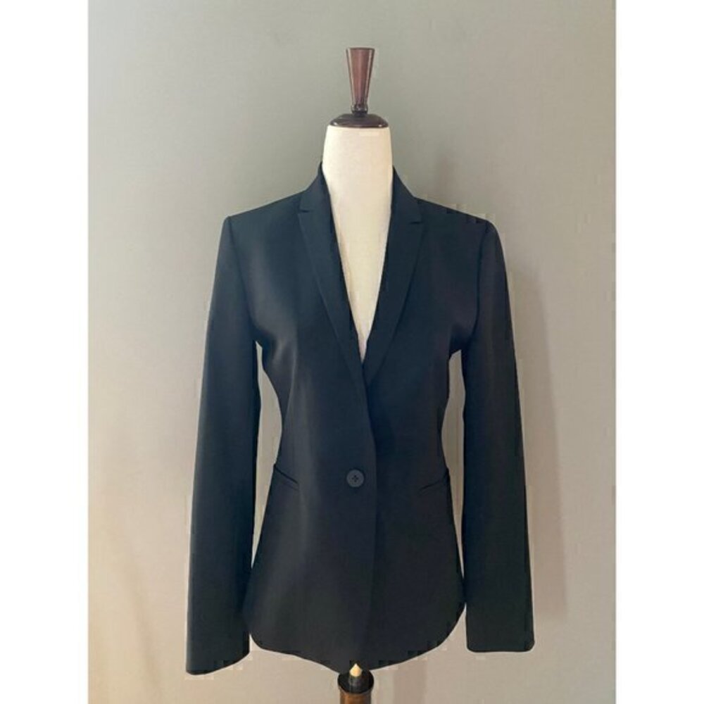Elie Tahari Wool Classic Blazer
